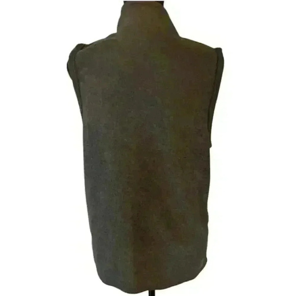 Rebecca Malone Gray Christmas Scottie Dog Fleece Vest, size Medium - Picture 4 of 5